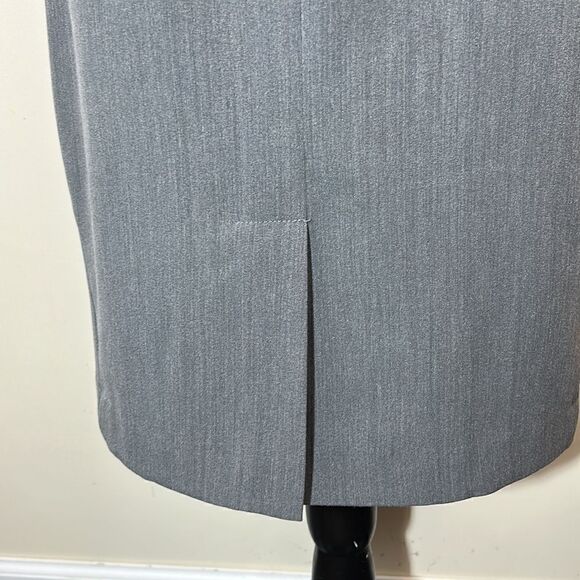 Chadwick’s grey pencil skirt size 4 - Picture 5 of 10